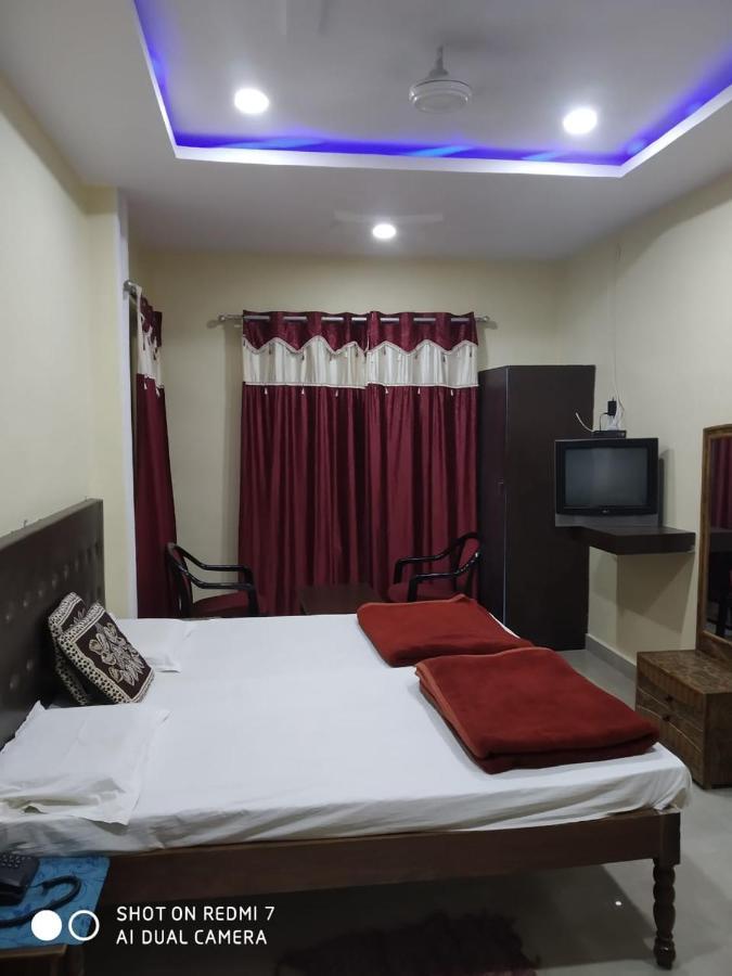 Hotel Avadh Balrāmpur Eksteriør bilde