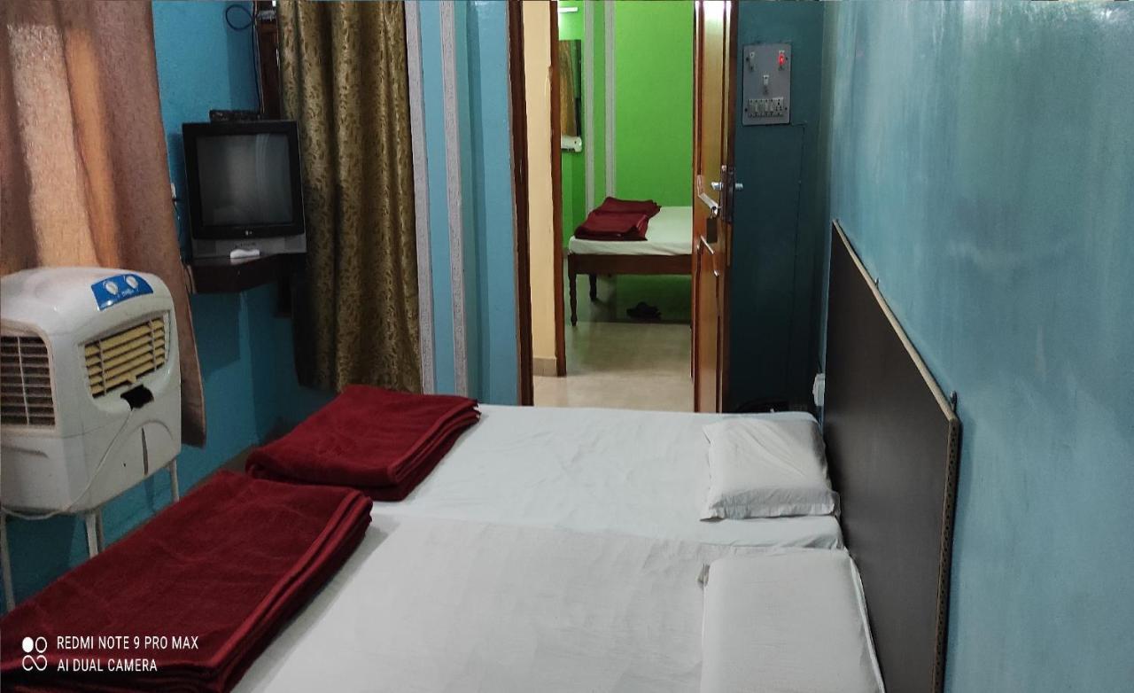 Hotel Avadh Balrāmpur Eksteriør bilde