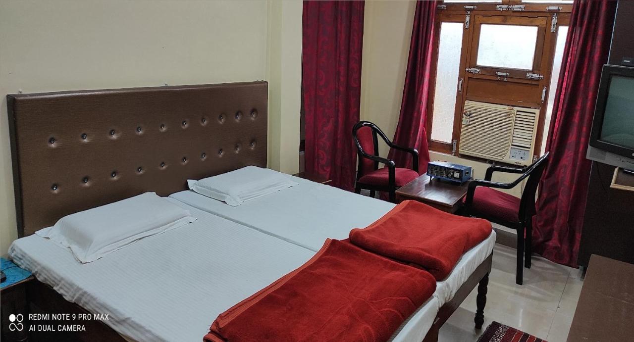 Hotel Avadh Balrāmpur Eksteriør bilde